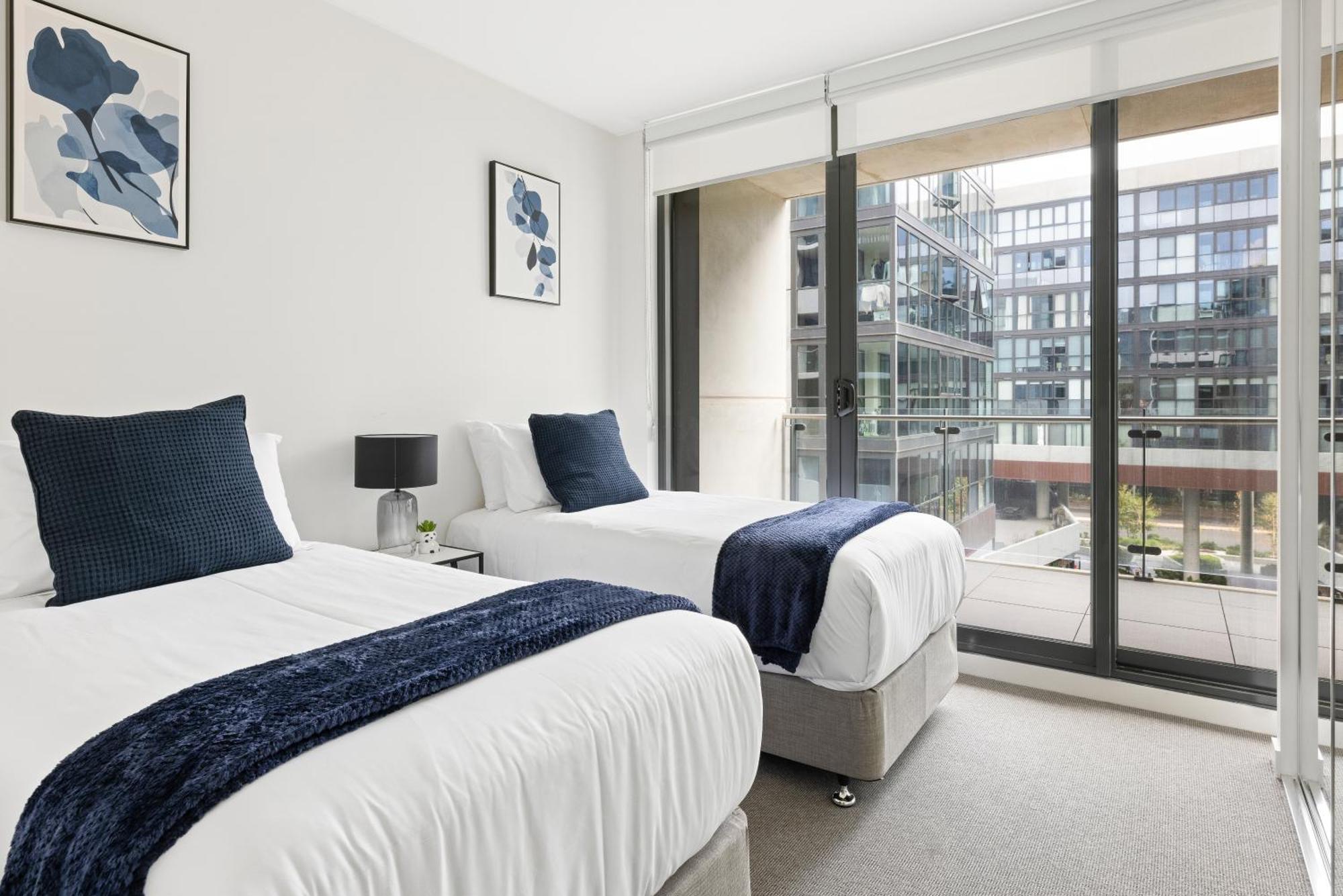 Founders Lane Apartments By Urban Rest Canberra Bagian luar foto