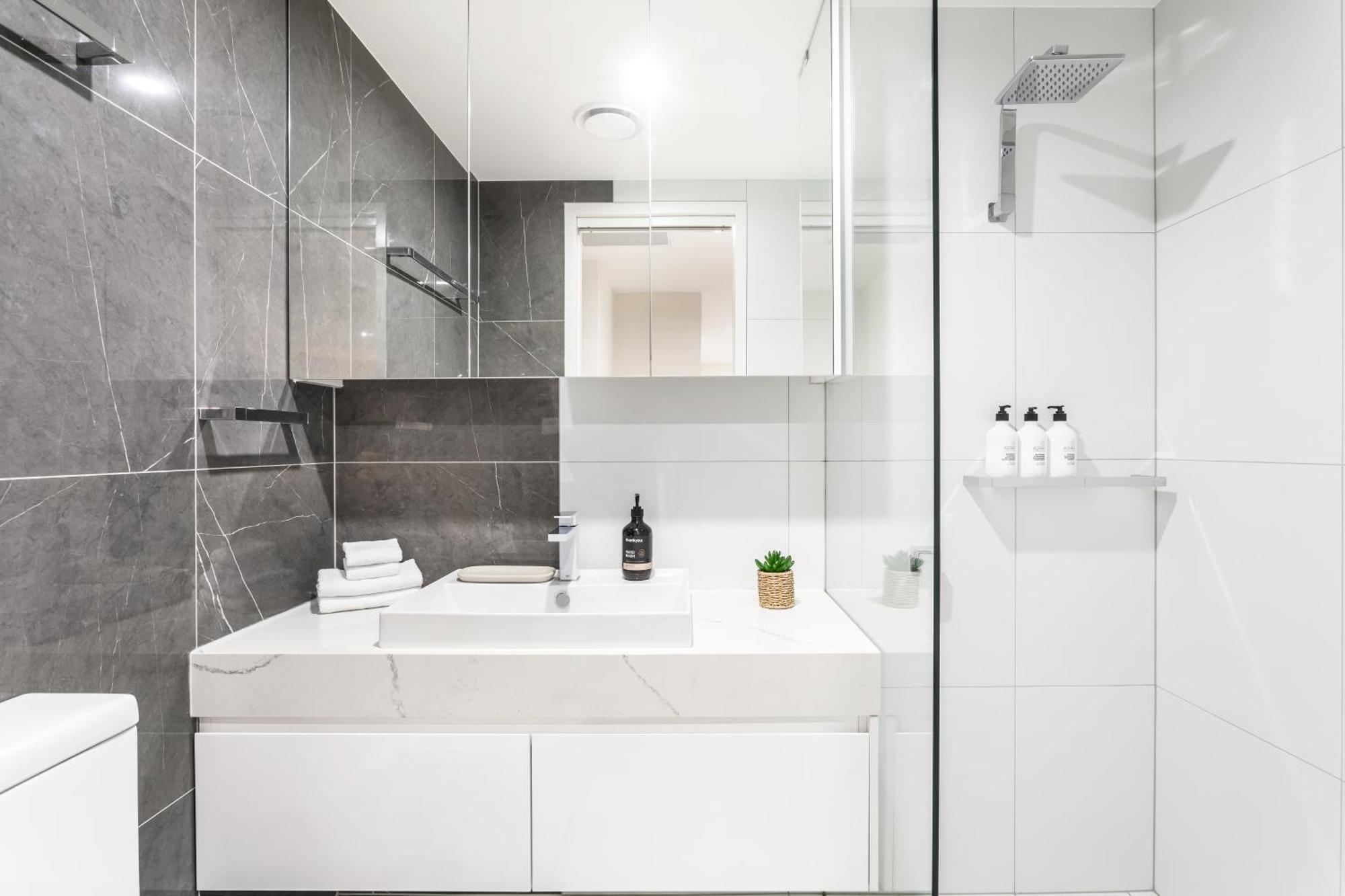 Founders Lane Apartments By Urban Rest Canberra Bagian luar foto