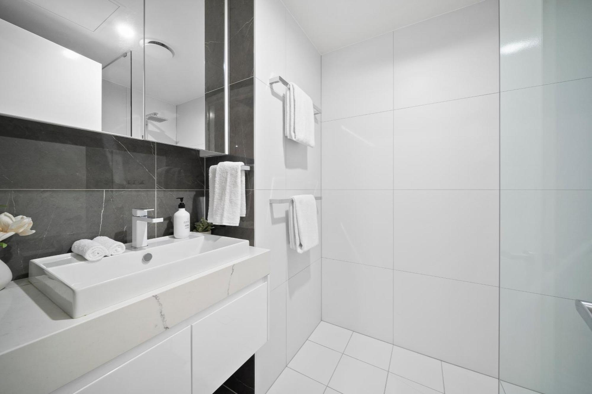 Founders Lane Apartments By Urban Rest Canberra Bagian luar foto